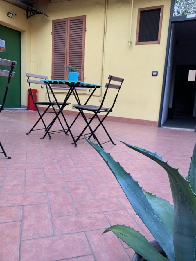R&B La Pomposa Dei Motori Hotel Modena Exterior foto